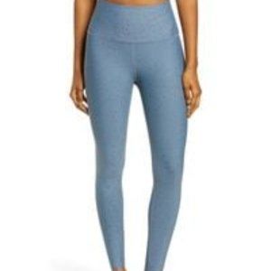 Beyond Yoga Twinkle High Waisted Midi Legging - S